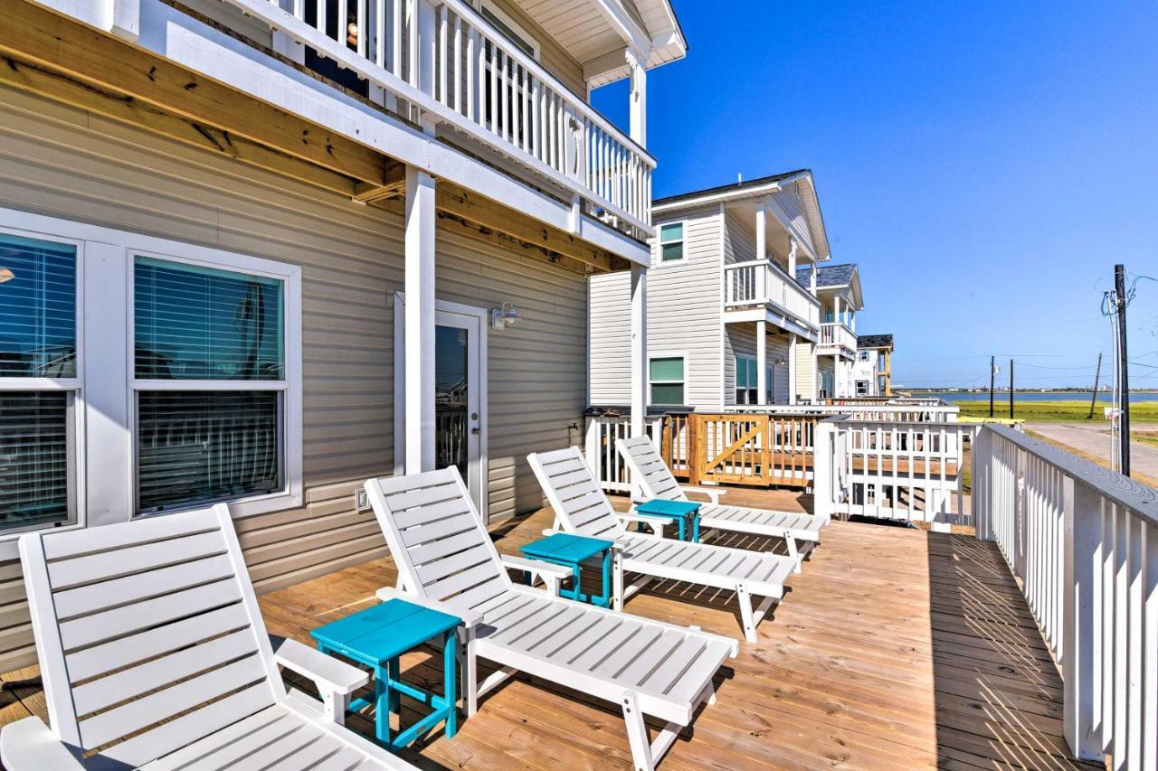 Coastal Surfside Beach House Walk To The Ocean! Exteriör bild